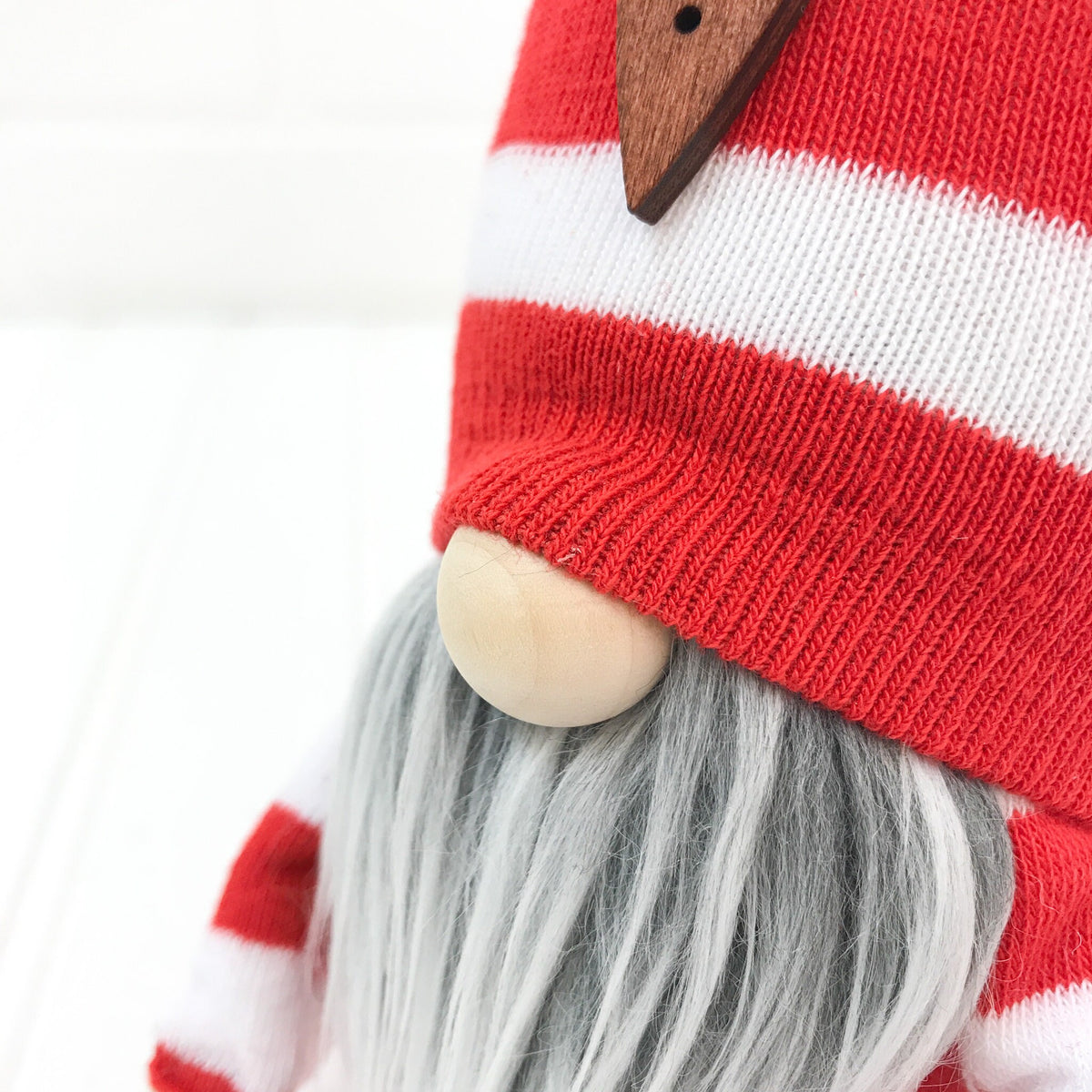 Wood Ball Gnome Nose - 3/4" size